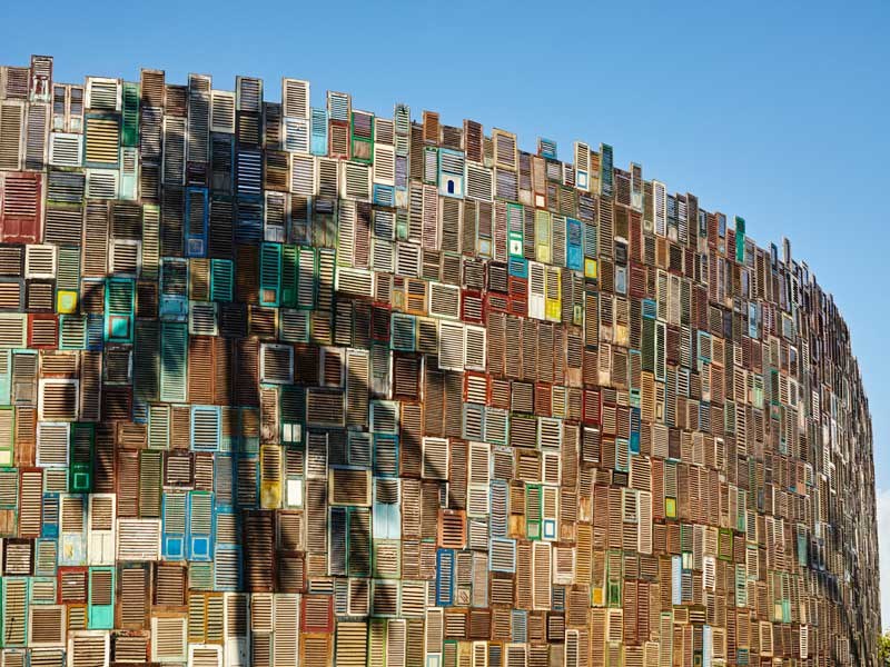 Desa Potato Head Beach Club 800