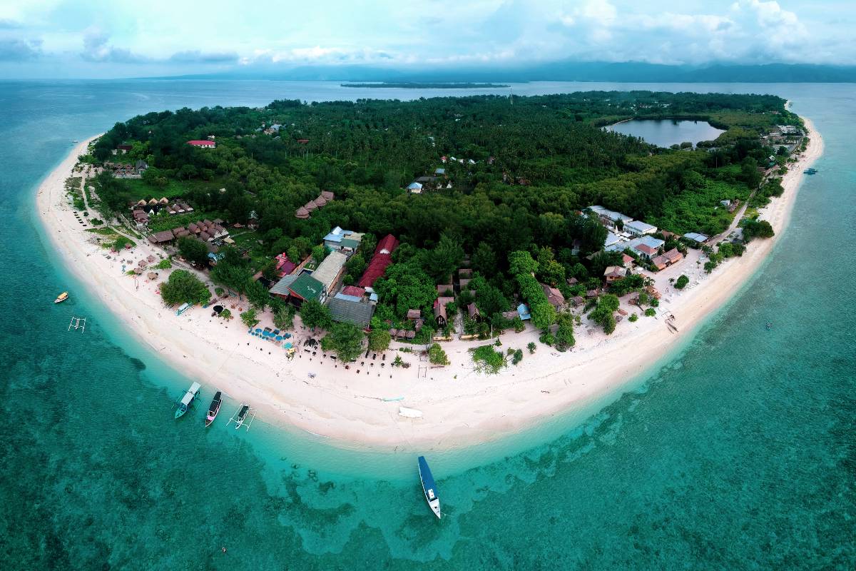 gili meno island