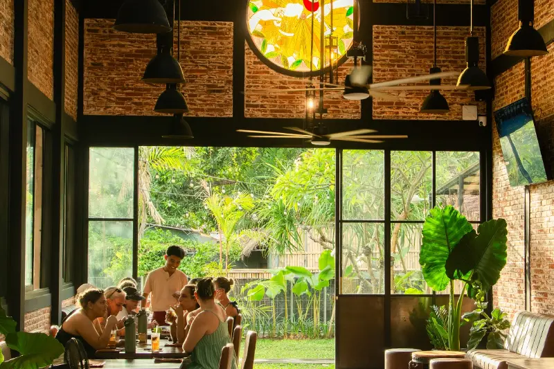 Paradise Lane Gastropub & Restaurant