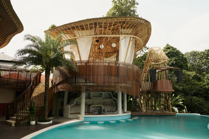 TUJU Tropic Club & Dining